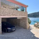 فيلة Kamelicina *