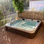 Kamelicina * Vinišće