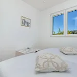 فيلة Kamelicina *