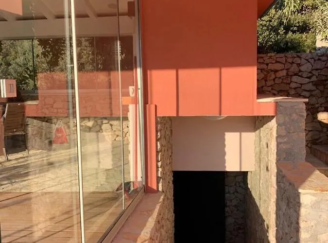 Vila Kamelicina Vinišće