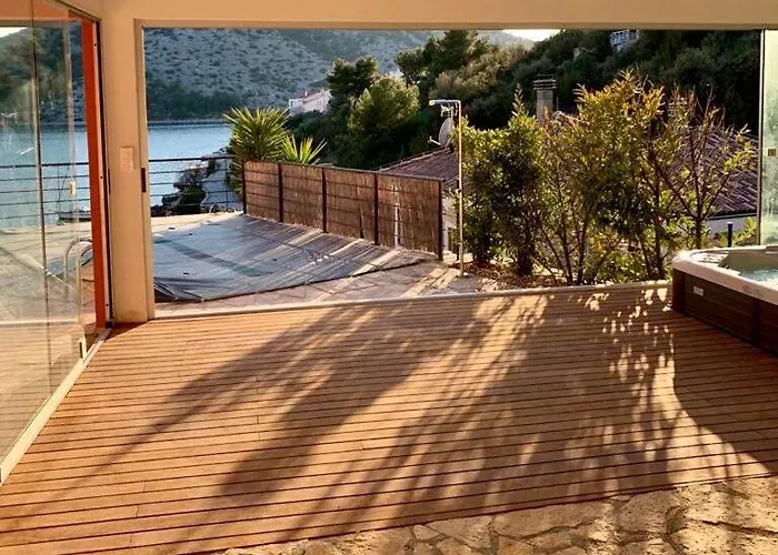 Kamelicina Vinišće